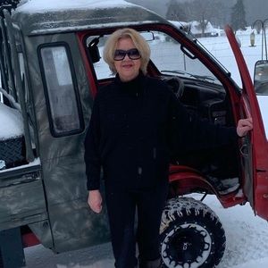 Meet your Posher, Vickie